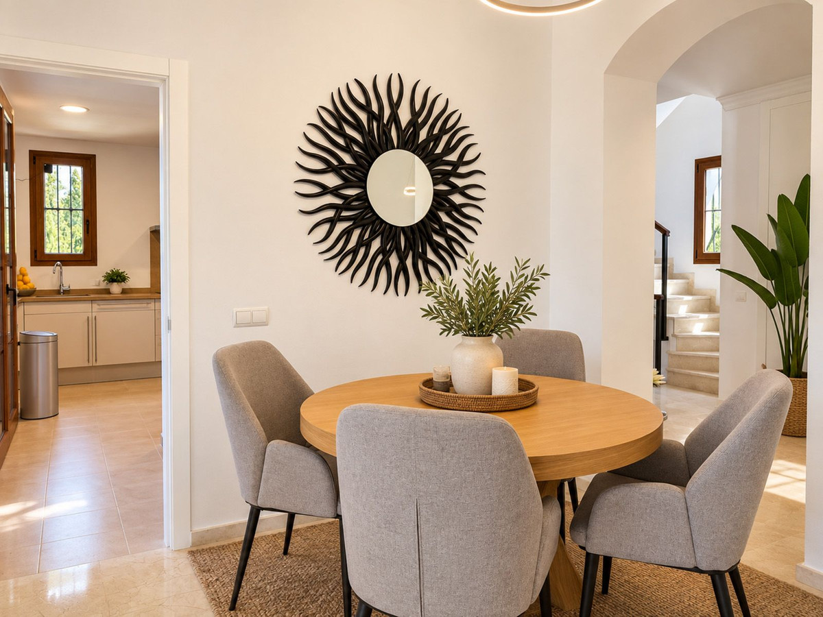 Vrijstaande Villa te koop in Selwo | 4 slaapkamers H5495329
