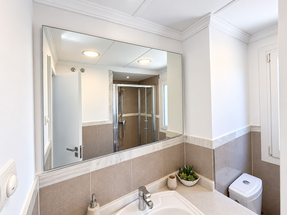 Vrijstaande Villa te koop in Selwo | 4 slaapkamers H5495329
