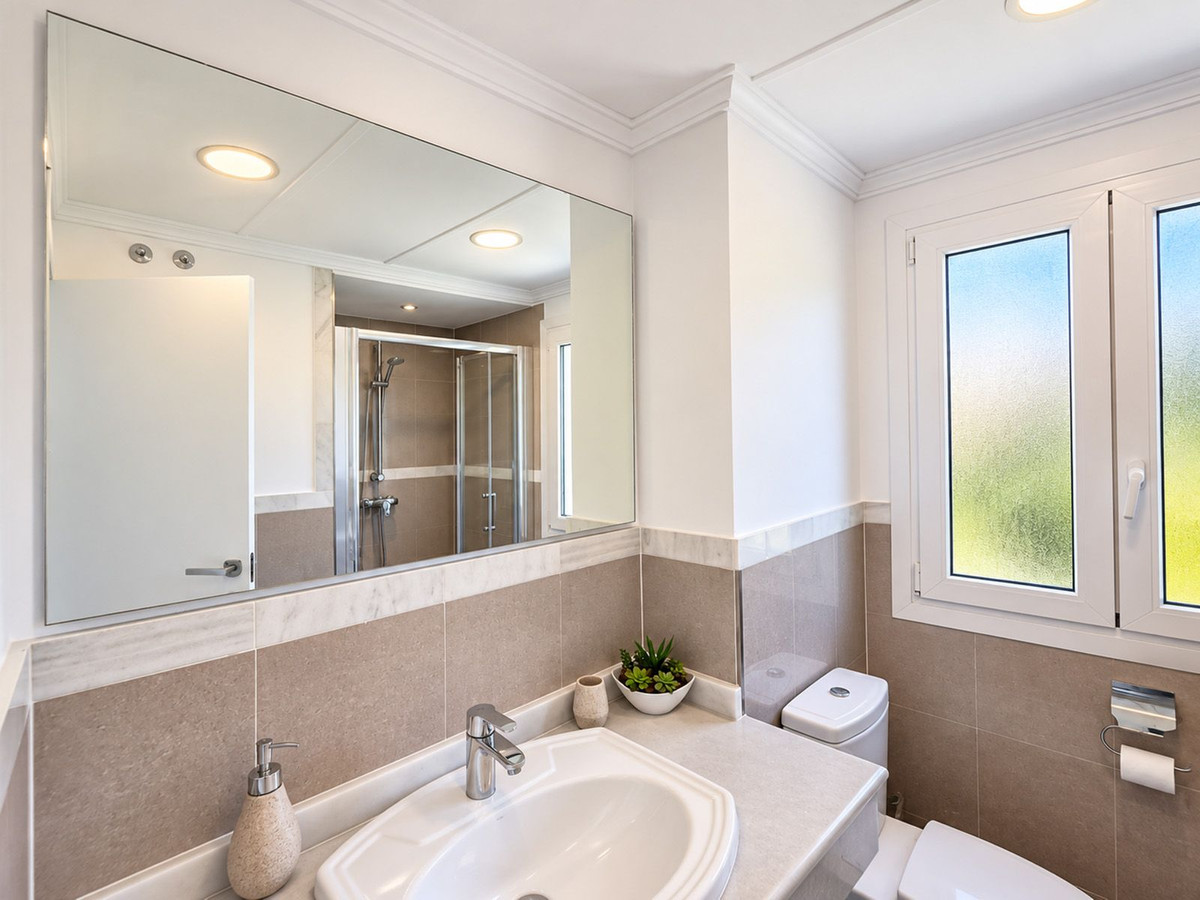 Vrijstaande Villa te koop in Selwo | 4 slaapkamers H5495329
