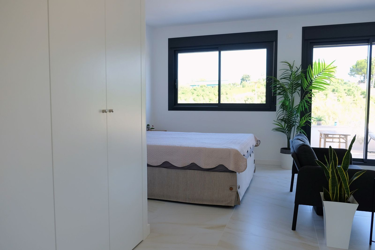 Property main view 36