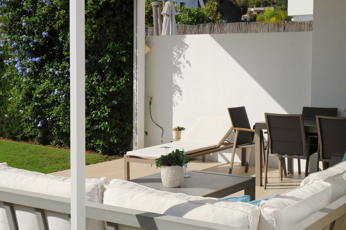 Property main view 40
