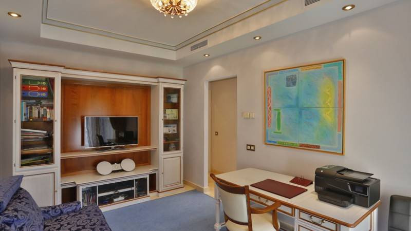 Huis te koop in Sierra Blanca | 5 slaapkamers H2500697
