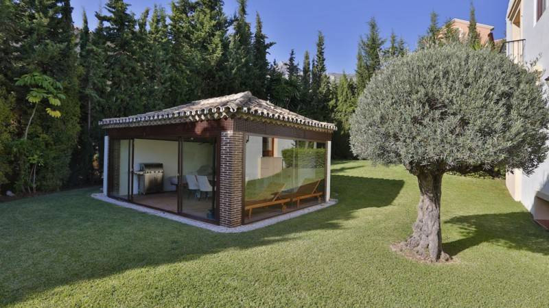 Huis te koop in Sierra Blanca | 5 slaapkamers H2500697