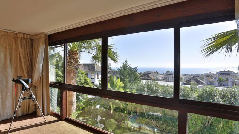 Huis te koop in Sierra Blanca | 5 slaapkamers H2500697