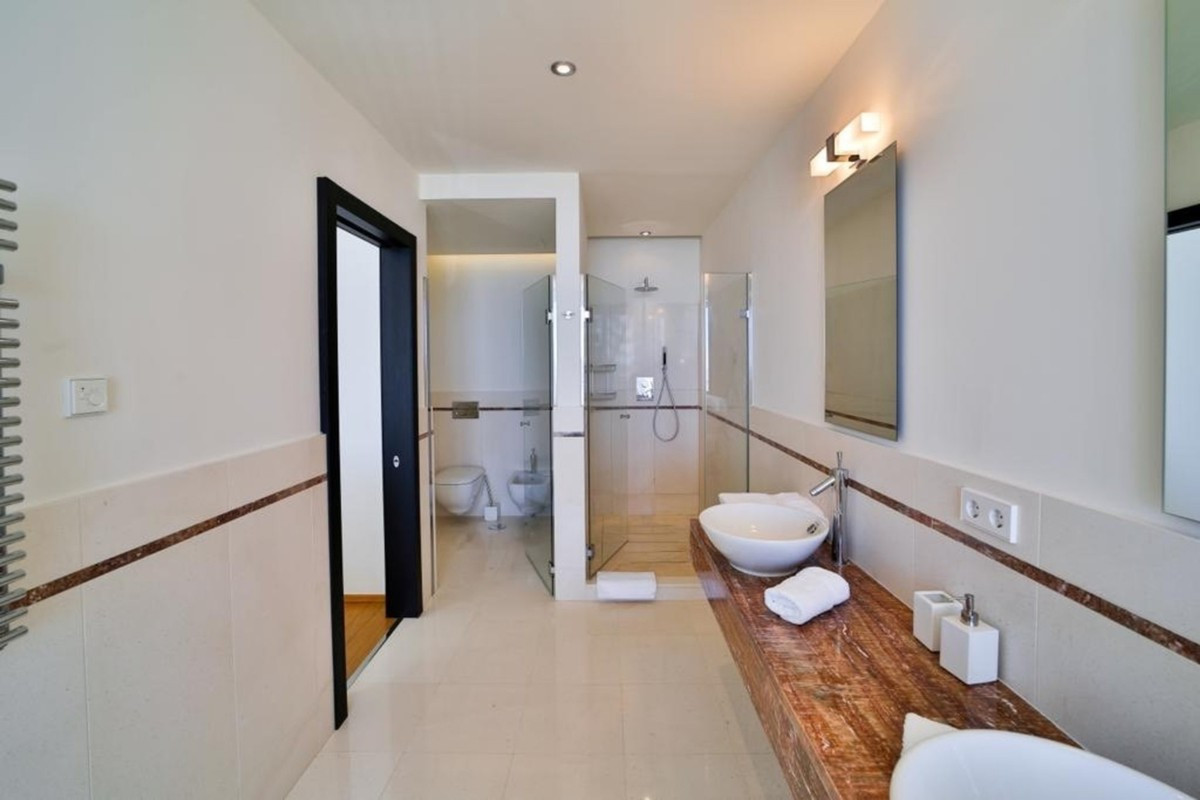 Property main view 14