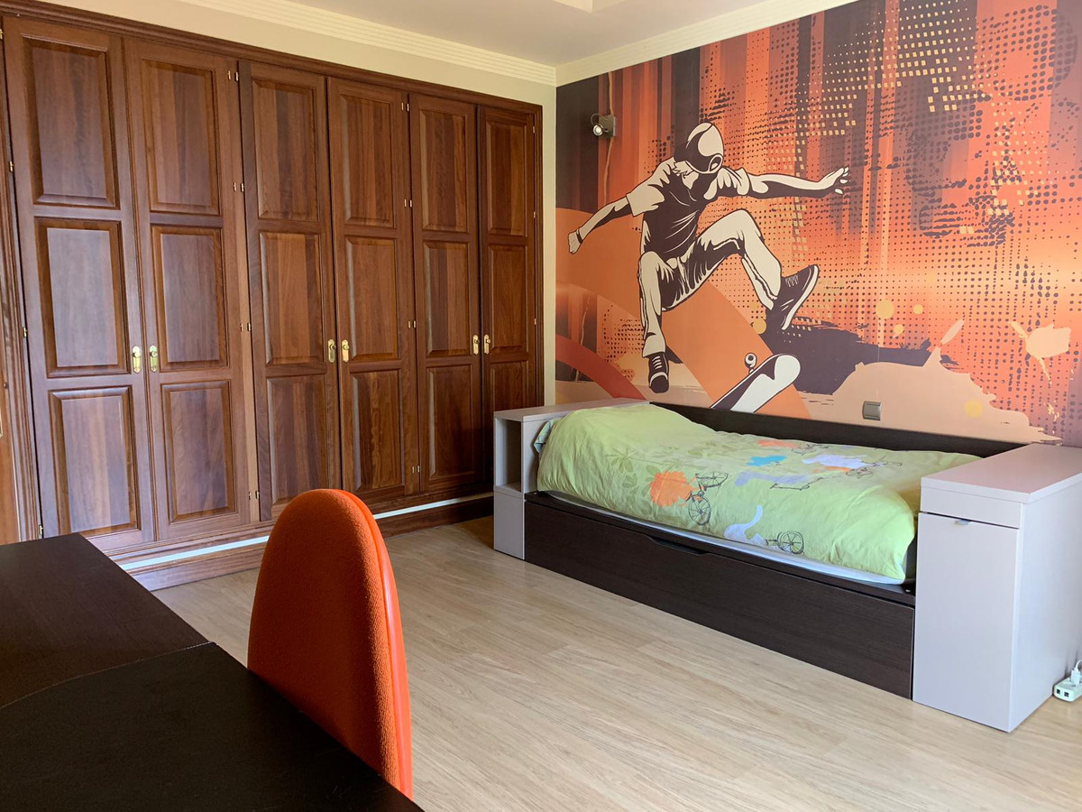 Huis te koop in Sierra Blanca | 5 slaapkamers H3761173