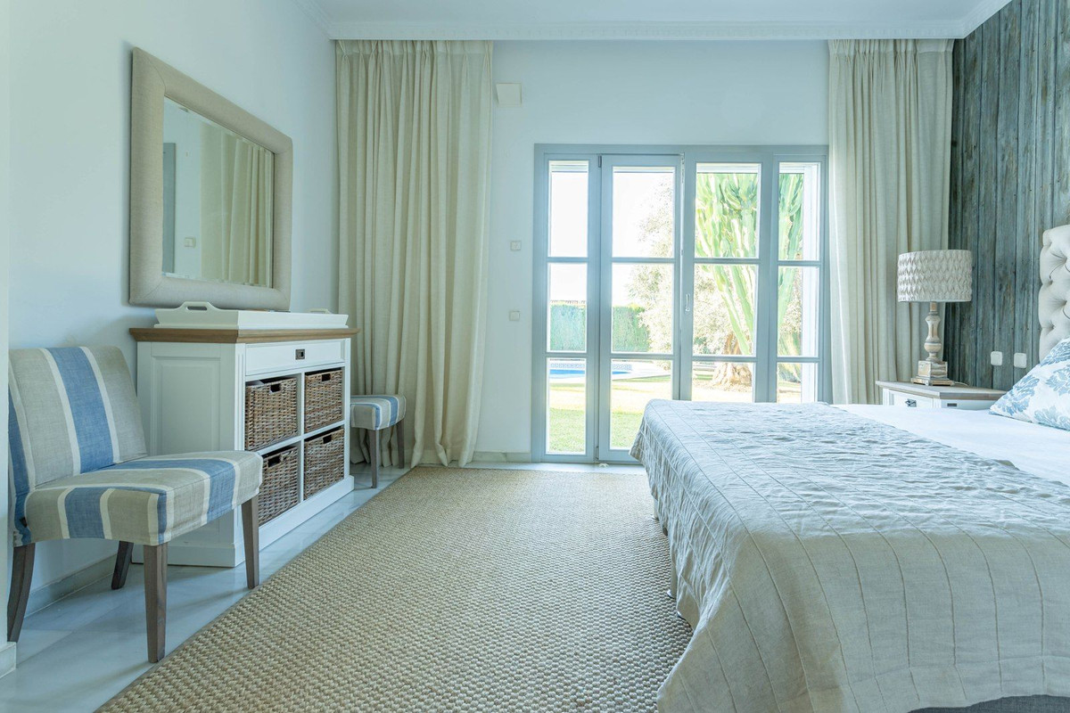 Huis te koop in Sierra Blanca | 4 slaapkamers H4226188