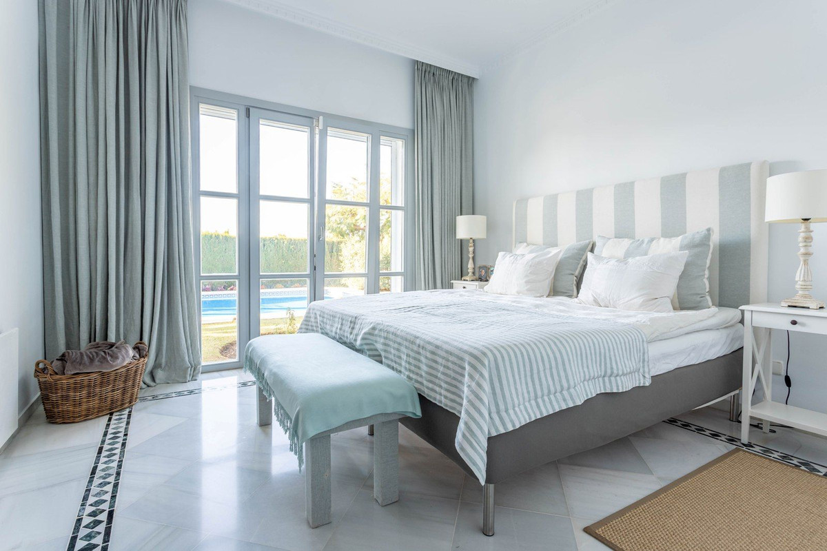 Huis te koop in Sierra Blanca | 4 slaapkamers H4226188