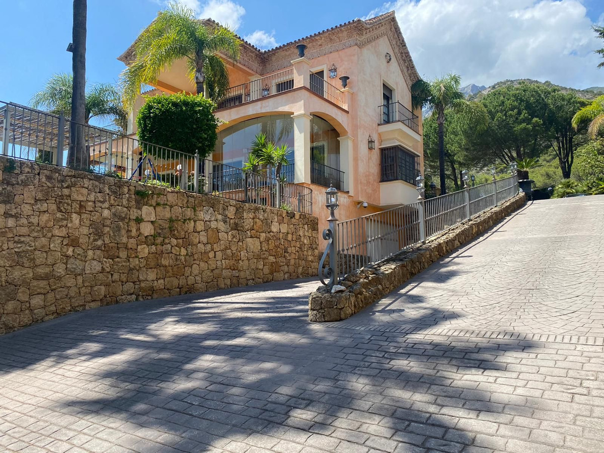 Vrijstaande Villa in Sierra Blanca-2