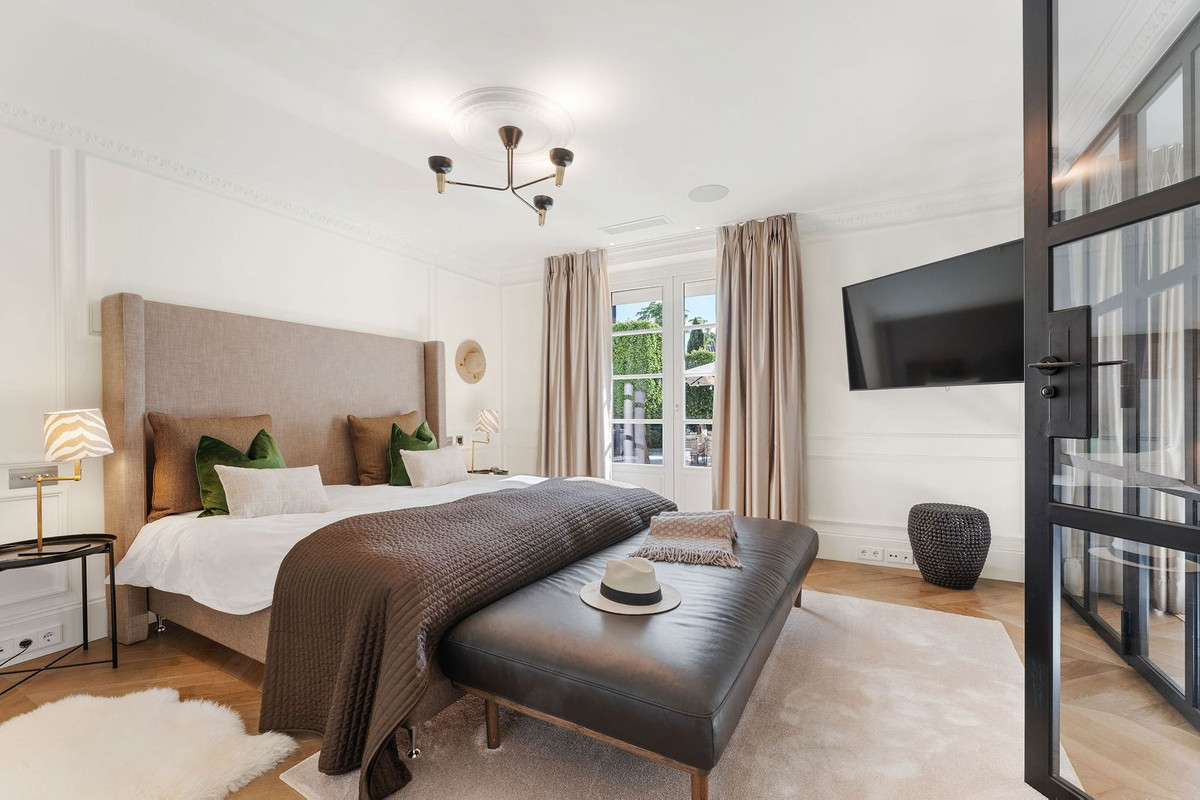 Property main view 44