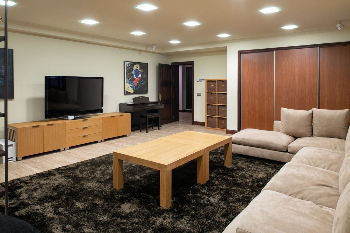 Huis te koop in Sierra Blanca | 6 slaapkamers H4896139