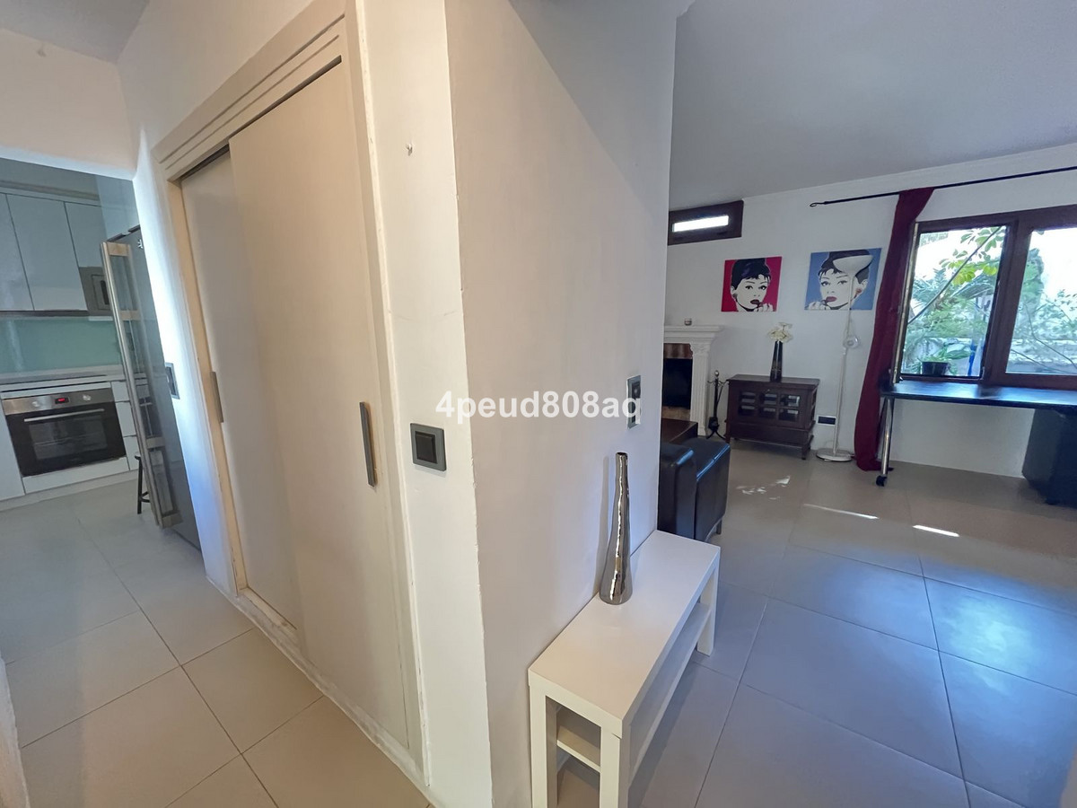 Huis te koop in Sierra Blanca | 2 slaapkamers H4991323