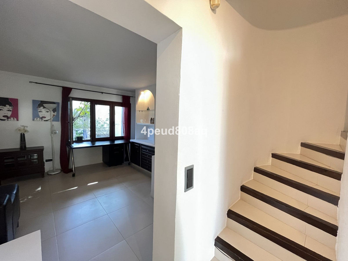 Huis te koop in Sierra Blanca | 2 slaapkamers H4991323