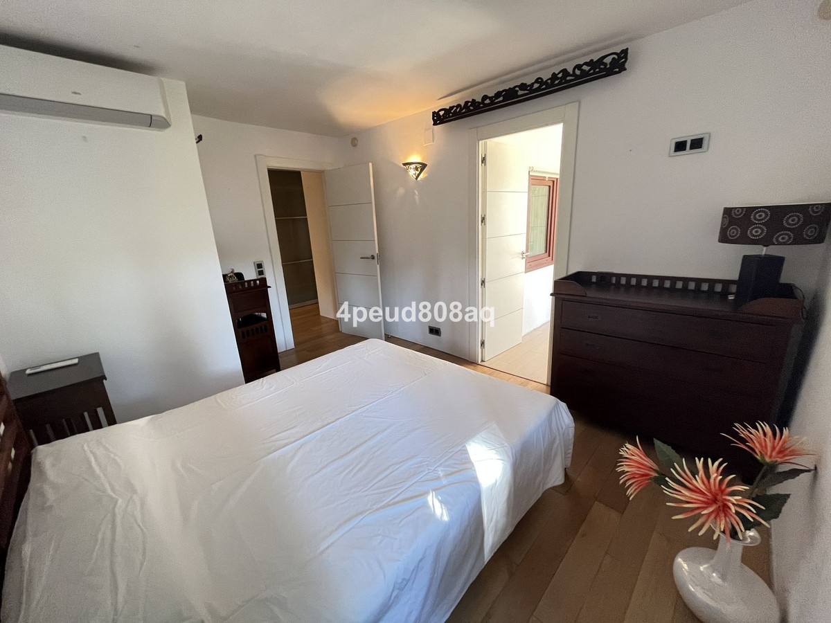 Huis te koop in Sierra Blanca | 2 slaapkamers H4991323