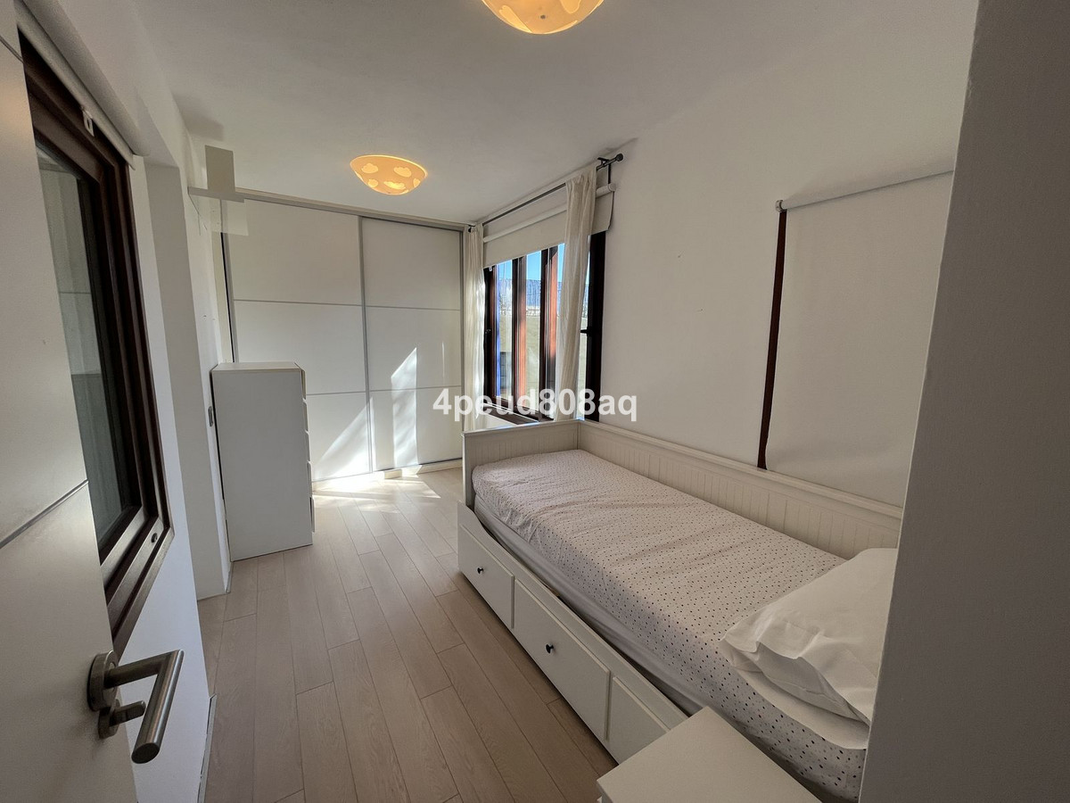 Huis te koop in Sierra Blanca | 2 slaapkamers H4991323