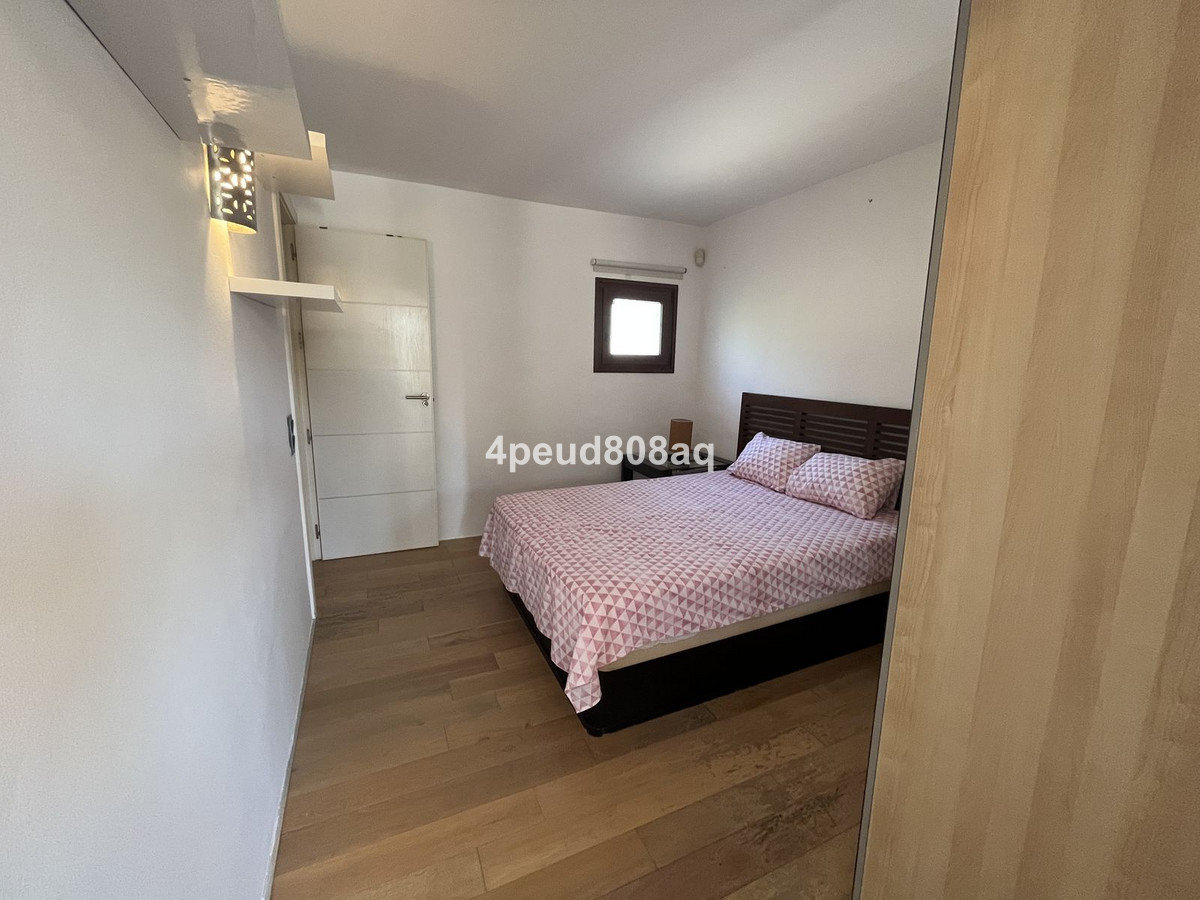 Huis te koop in Sierra Blanca | 2 slaapkamers H4991323