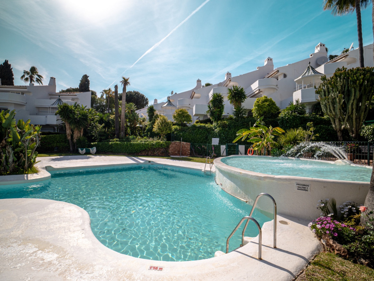 Geschakelde Woning in Sierra Blanca-16