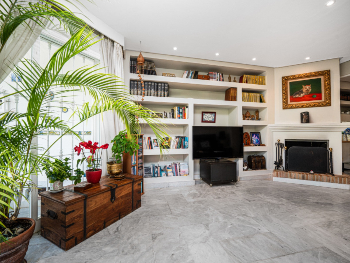 Geschakelde Woning in Sierra Blanca-17