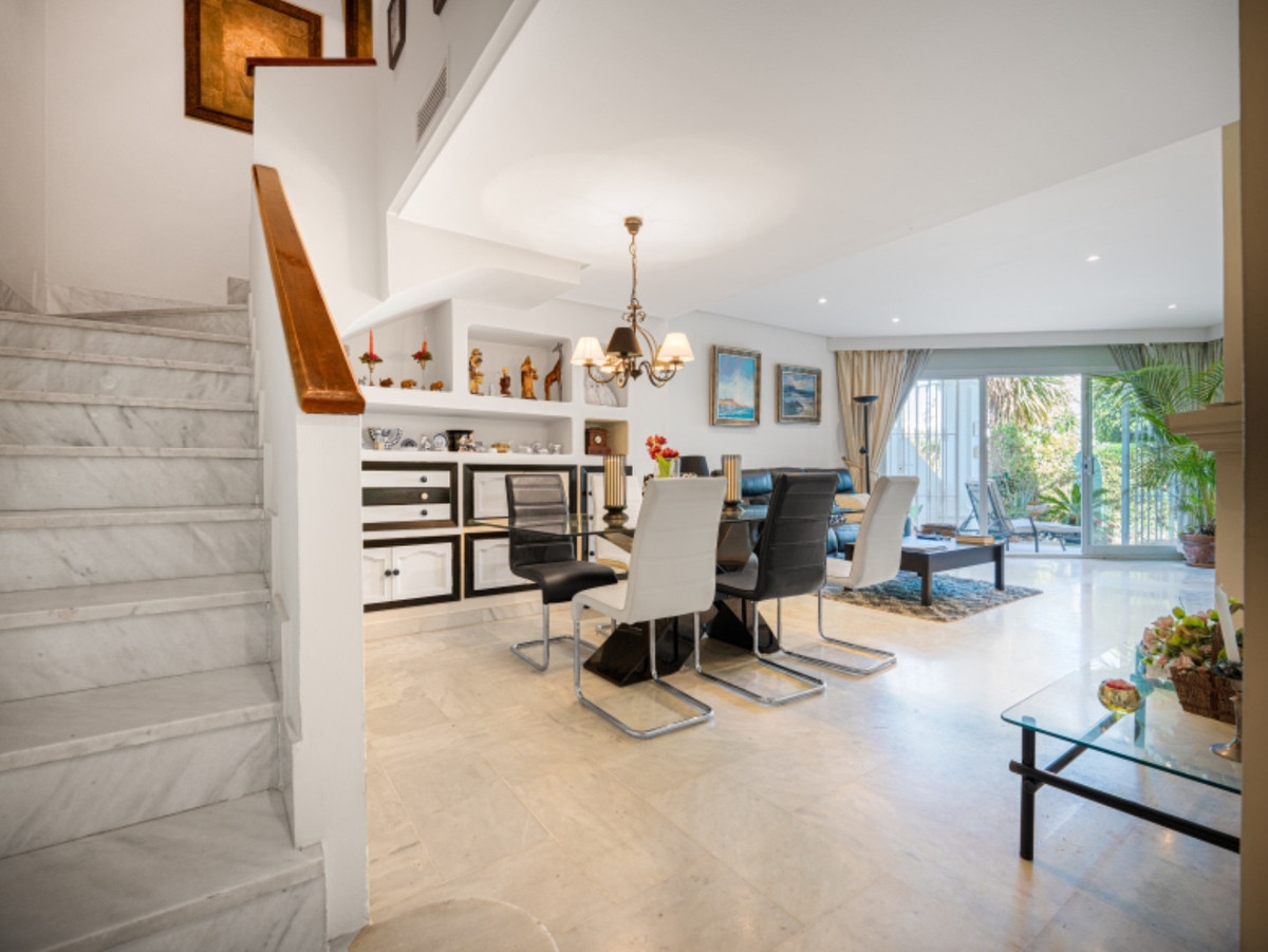 Geschakelde Woning in Sierra Blanca-2