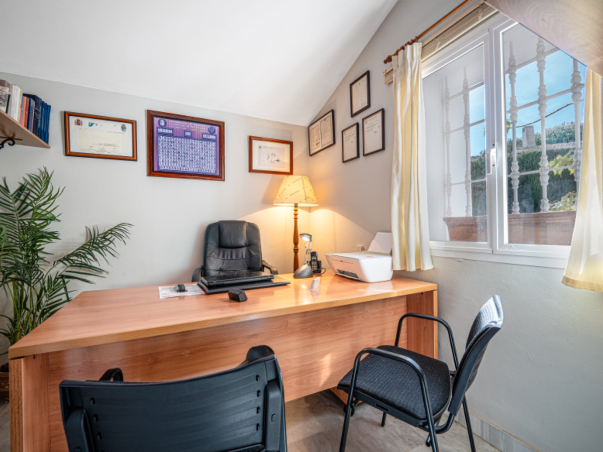 Geschakelde Woning in Sierra Blanca-23