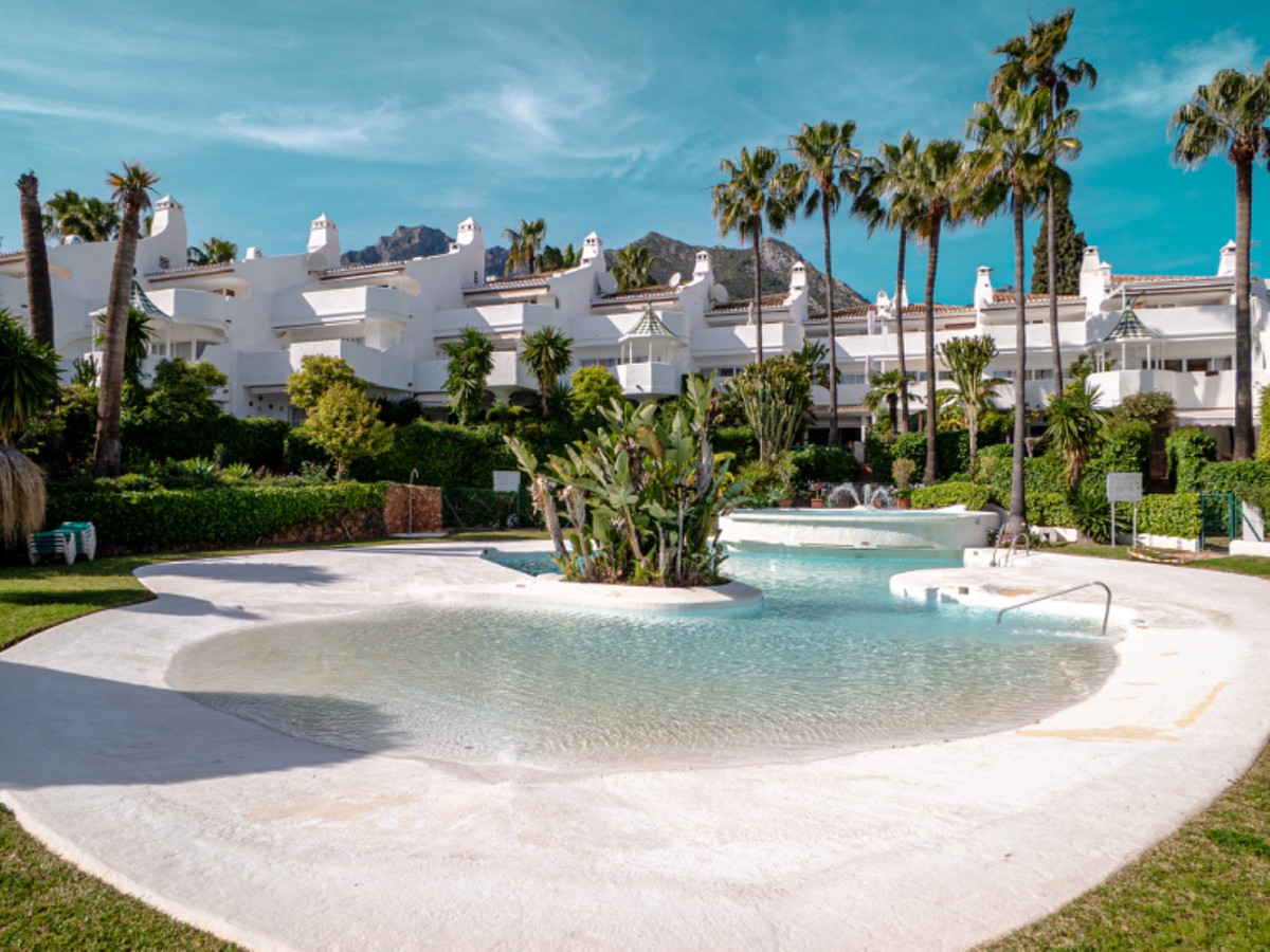 Geschakelde Woning in Sierra Blanca-3