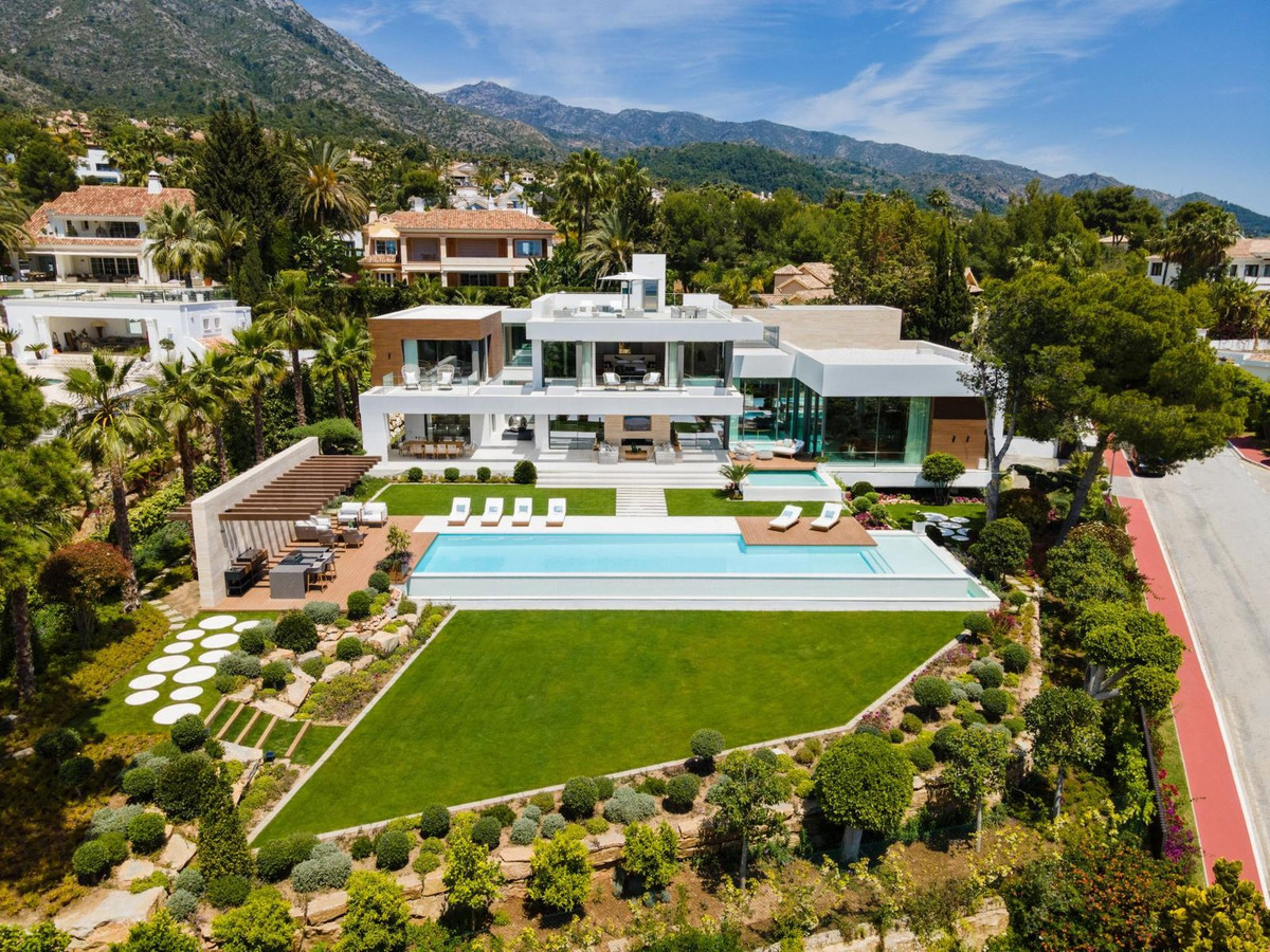 Vrijstaande Villa in Sierra Blanca-1