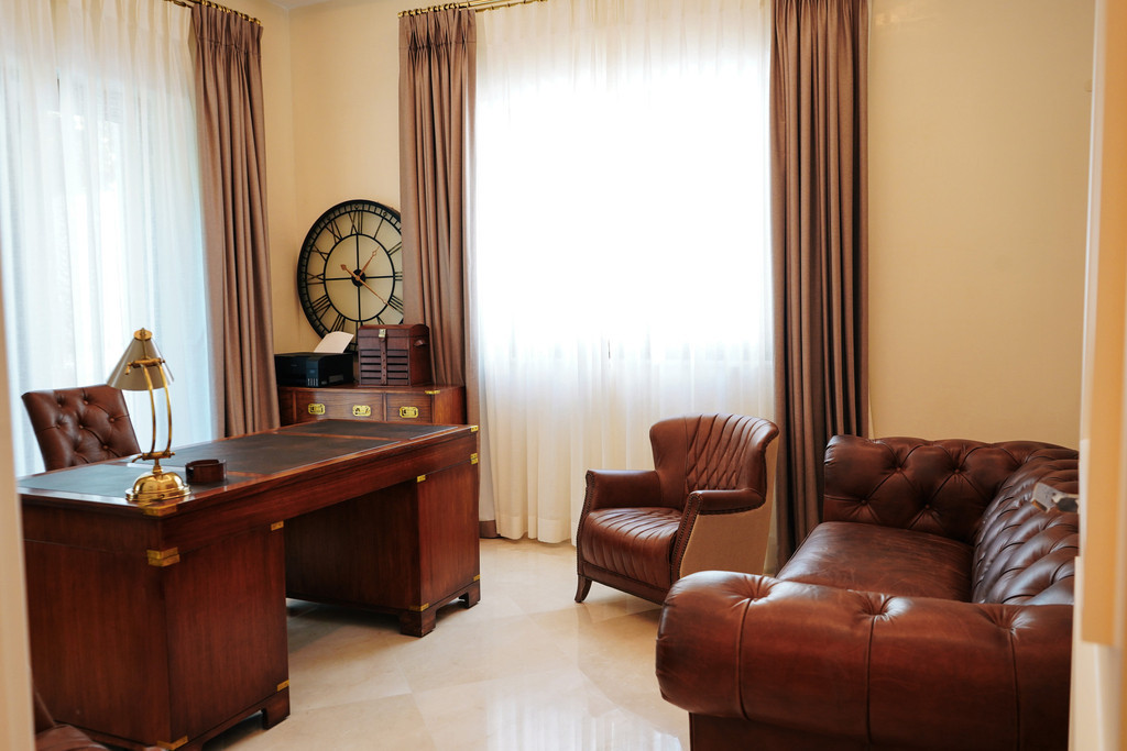 Huis te koop in Sierra Blanca | 8 slaapkamers H5064328