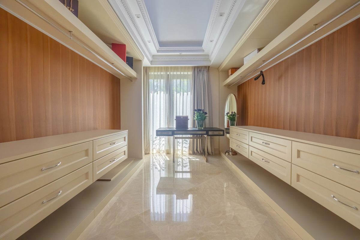 Huis te koop in Sierra Blanca | 8 slaapkamers H5067382