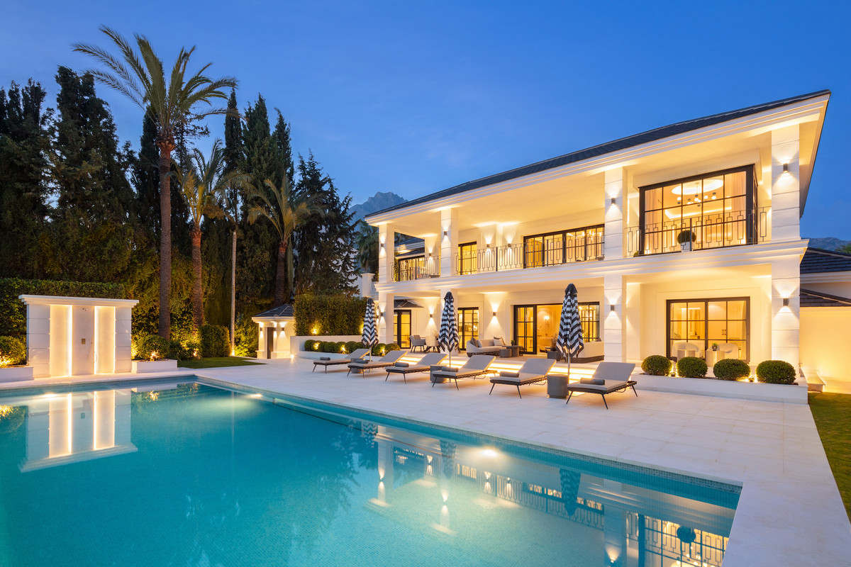 Huis te koop in Sierra Blanca | 6 slaapkamers H5067448