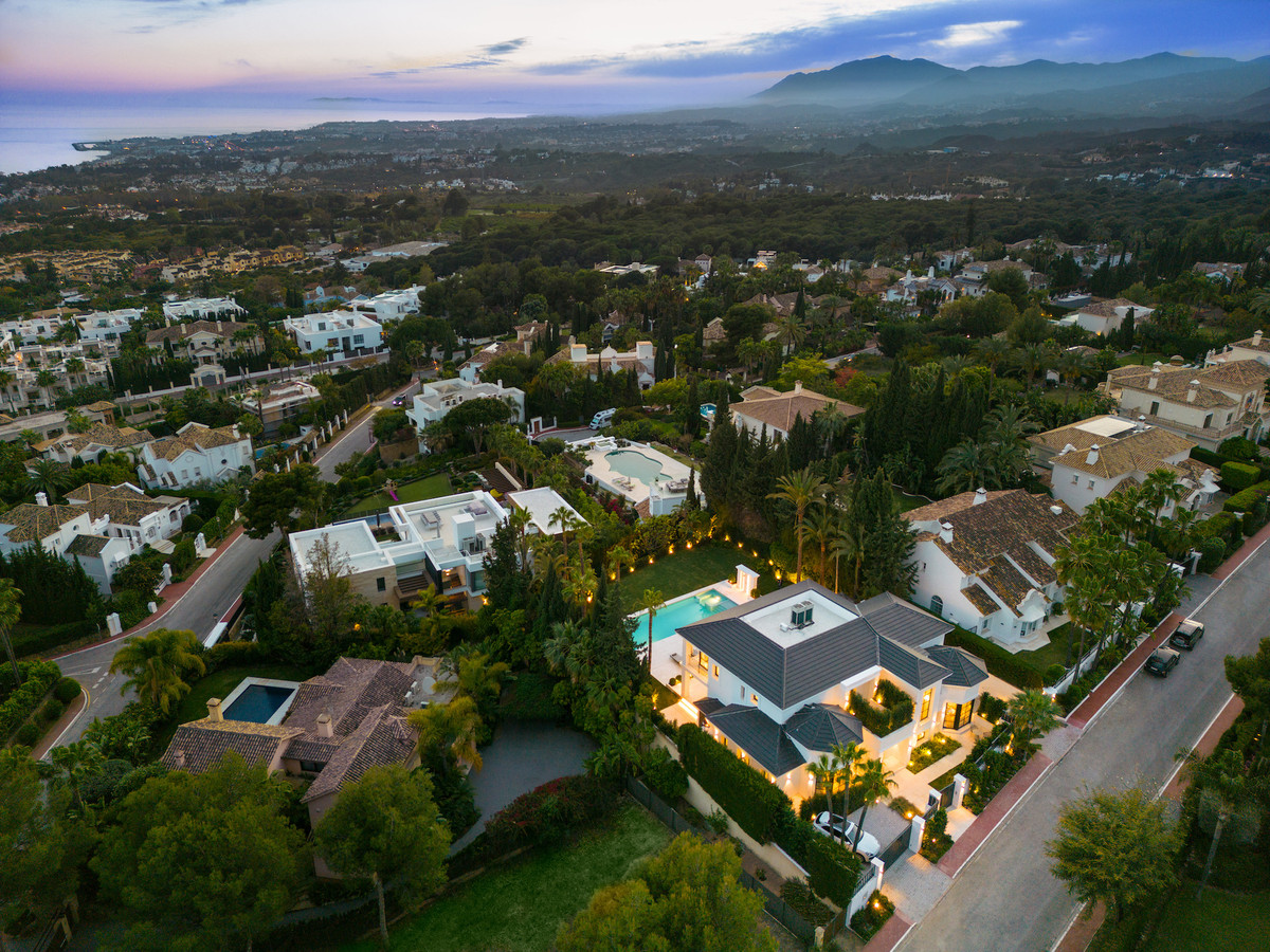 Huis te koop in Sierra Blanca | 6 slaapkamers H5067448