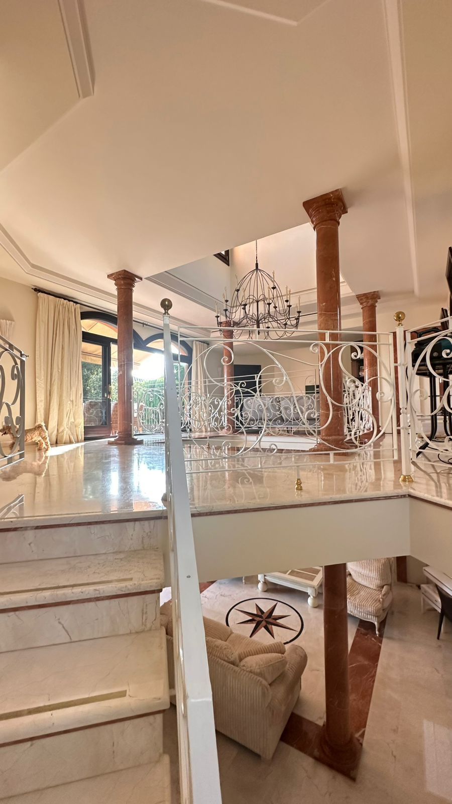 Huis te koop in Sierra Blanca | 6 slaapkamers H5079865