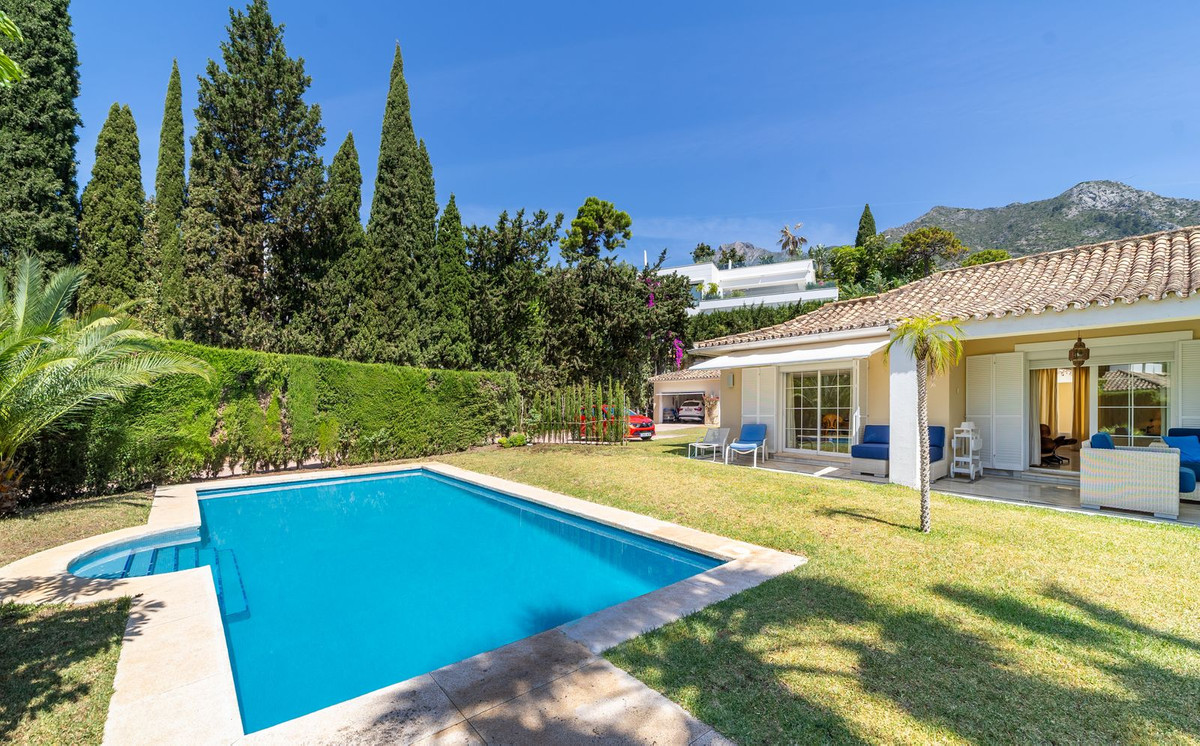 Huis te koop in Sierra Blanca | 5 slaapkamers H5107984