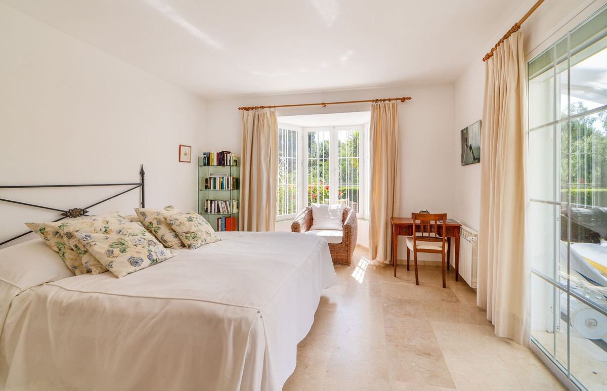 Huis te koop in Sierra Blanca | 5 slaapkamers H5107984