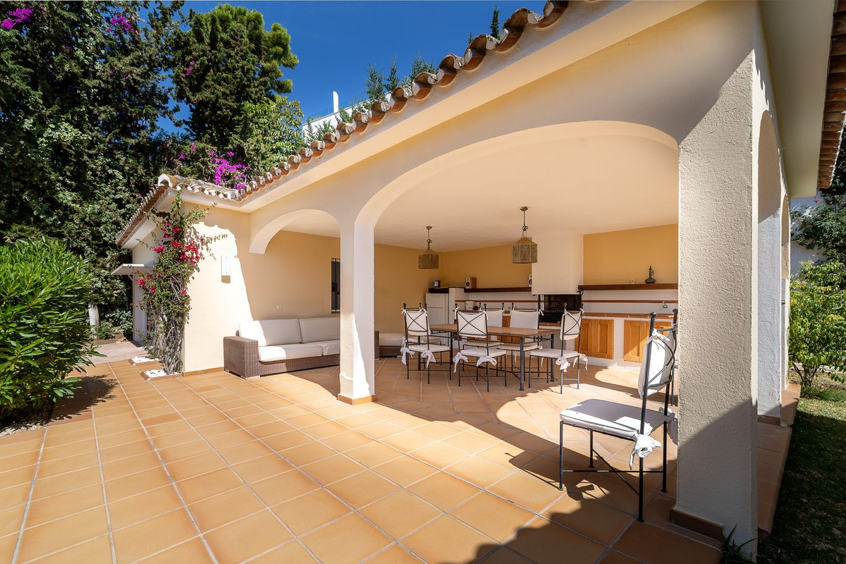 Huis te koop in Sierra Blanca | 5 slaapkamers H5107984