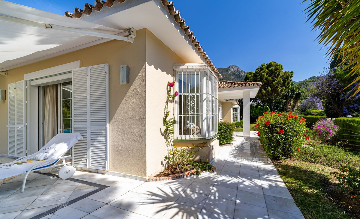 Huis te koop in Sierra Blanca | 5 slaapkamers H5107984