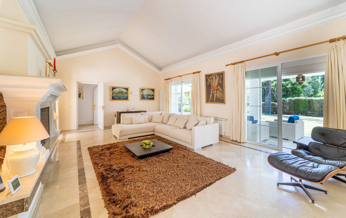 Huis te koop in Sierra Blanca | 5 slaapkamers H5107984