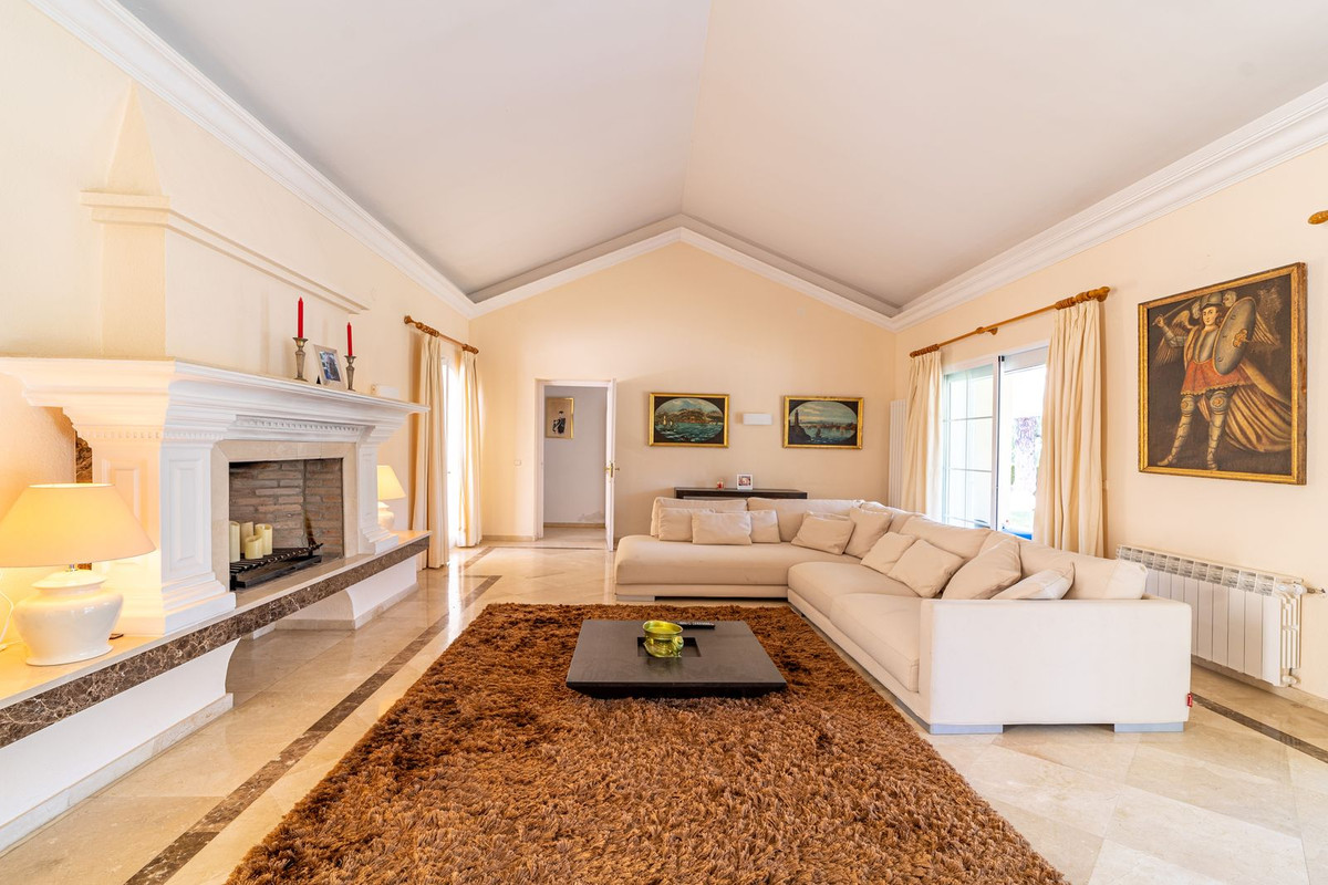 Huis te koop in Sierra Blanca | 5 slaapkamers H5107984