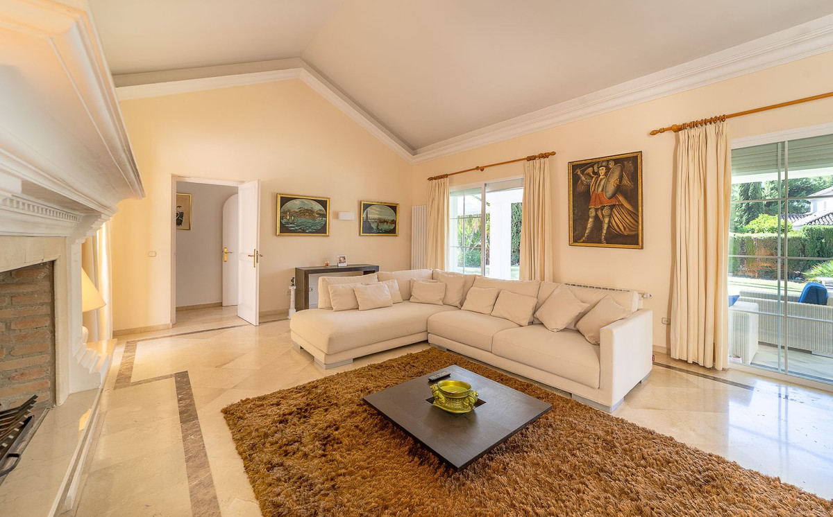 Huis te koop in Sierra Blanca | 5 slaapkamers H5107984