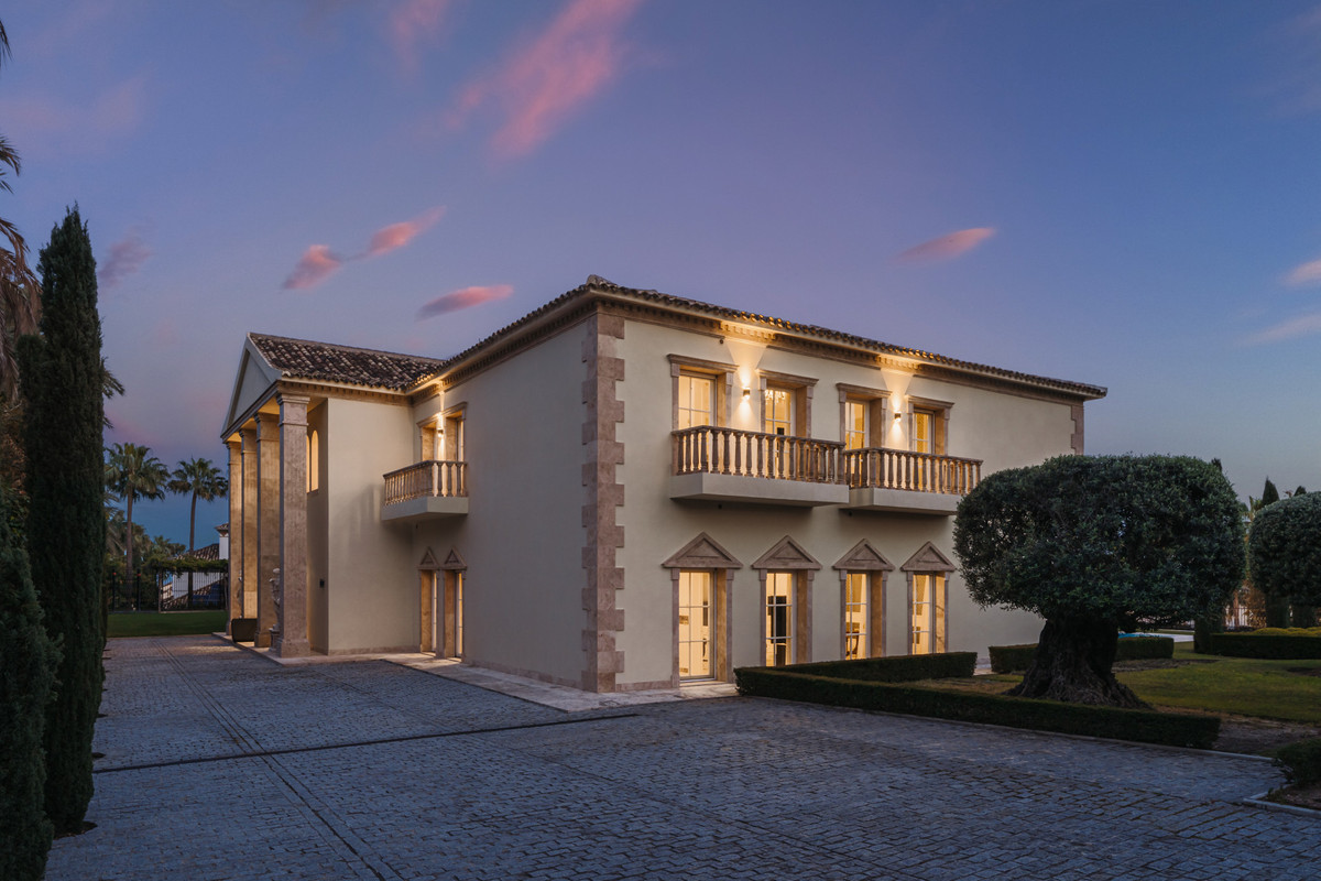 Huis te koop in Sierra Blanca | 7 slaapkamers H5135680