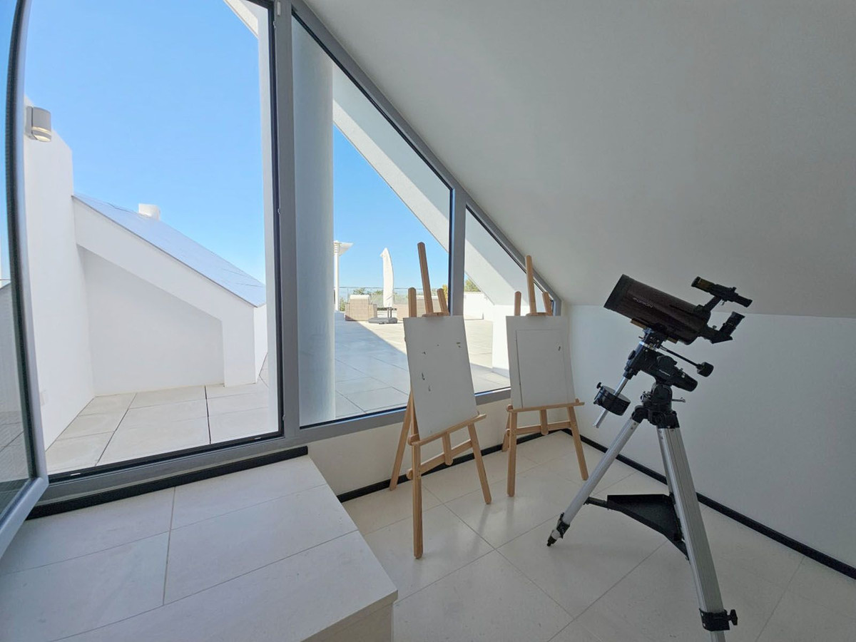 Huis te koop in Sierra Blanca | 4 slaapkamers H5147527