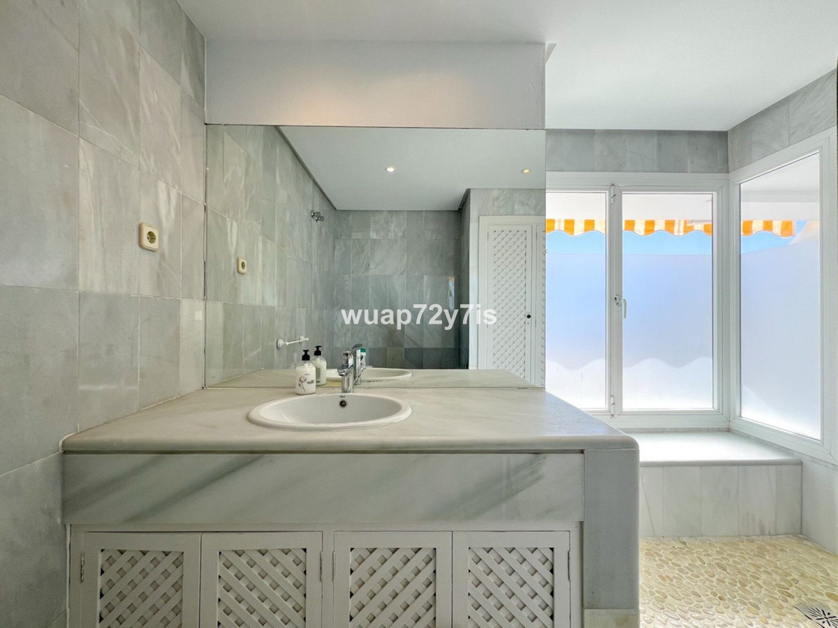 Huis te koop in Sierra Blanca | 4 slaapkamers H5161258
