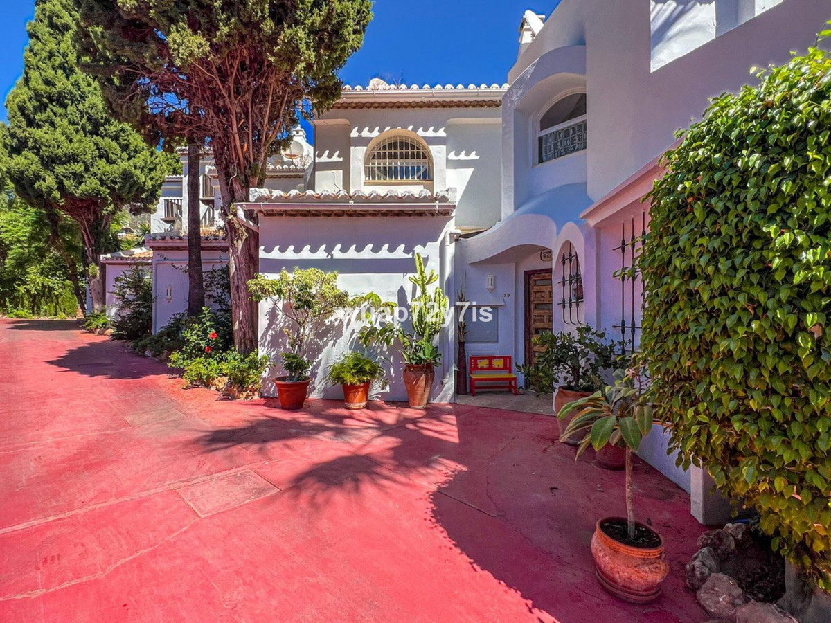 Huis te koop in Sierra Blanca | 4 slaapkamers H5161258