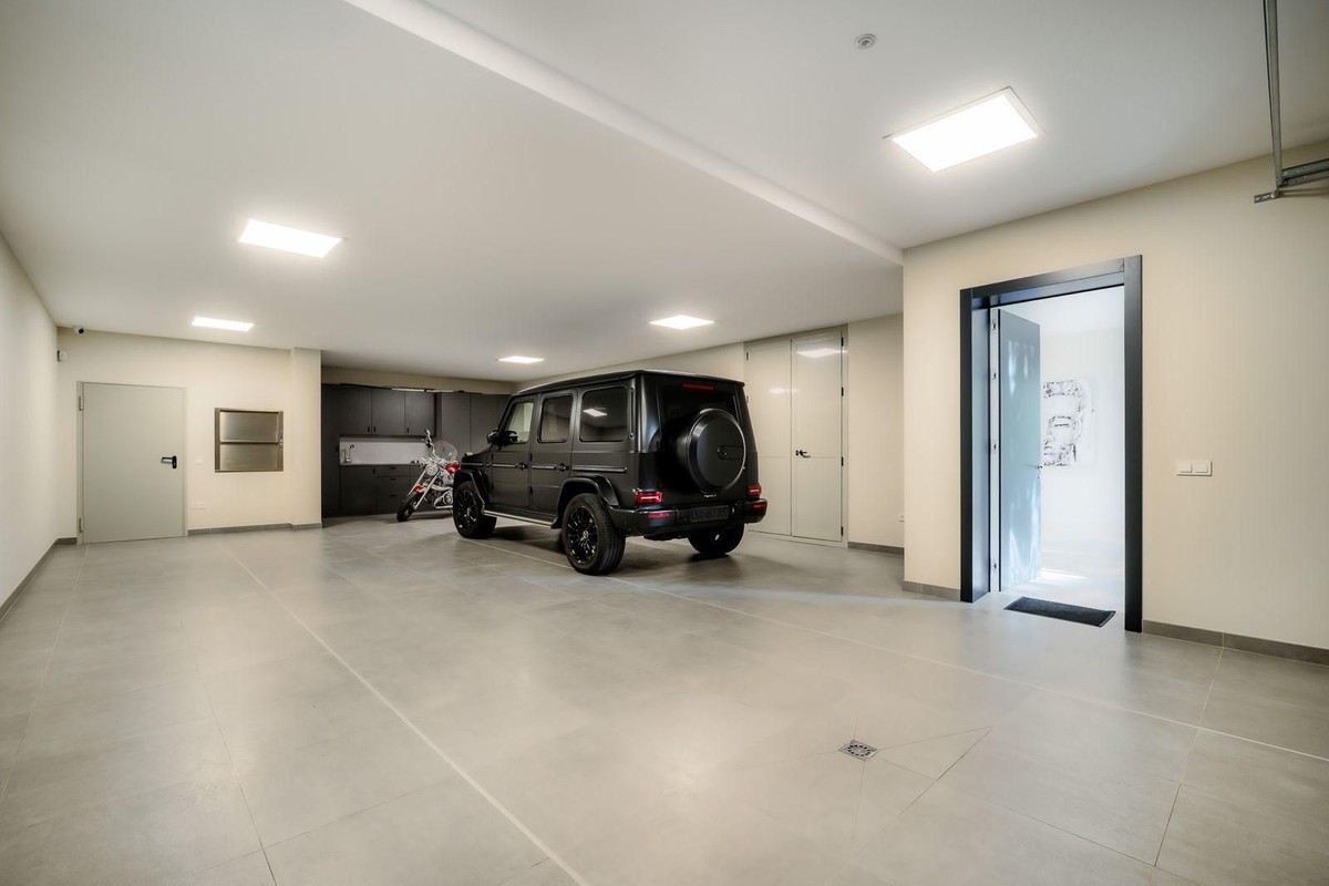 Huis te koop in Sierra Blanca | 6 slaapkamers H5210887