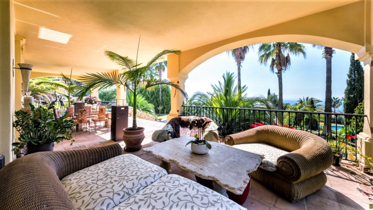 Huis te koop in Sierra Blanca | 6 slaapkamers H5220262