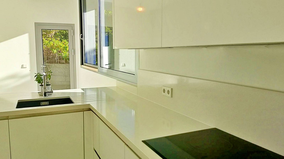 Huis te koop in Sierra Blanca | 5 slaapkamers H5235598