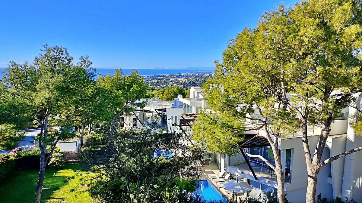 Huis te koop in Sierra Blanca | 5 slaapkamers H5235598