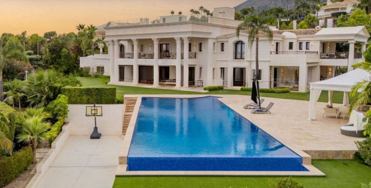 Huis te koop in Sierra Blanca | 10 slaapkamers H5251867