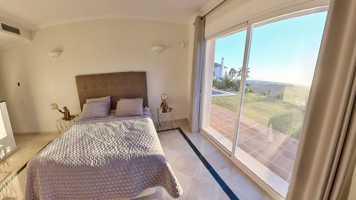 Huis te koop in Sierra Blanca | 4 slaapkamers H5300461