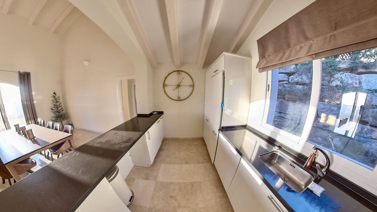 Huis te koop in Sierra Blanca | 4 slaapkamers H5300461