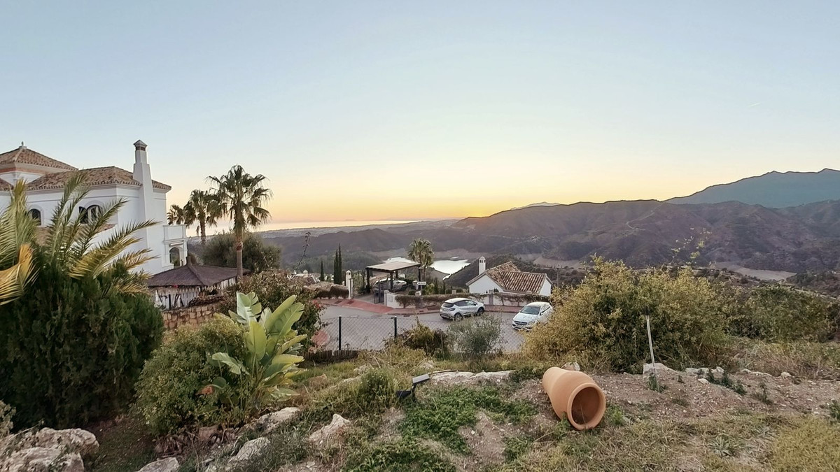 Huis te koop in Sierra Blanca | 4 slaapkamers H5300461